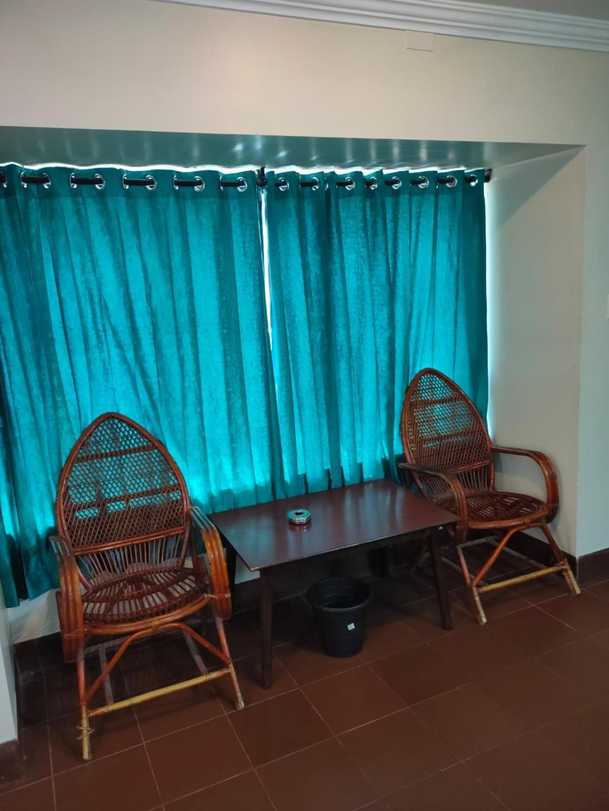 Anjana Hotels Theni Buitenkant foto