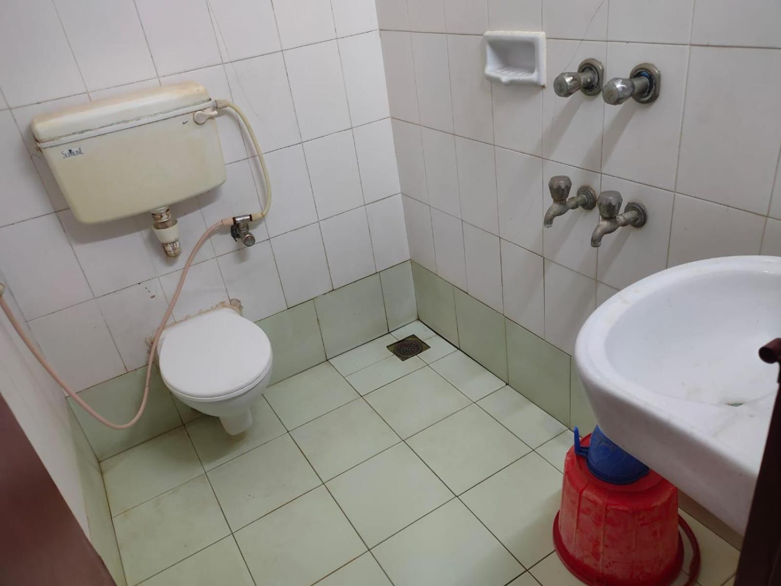 Anjana Hotels Theni Buitenkant foto